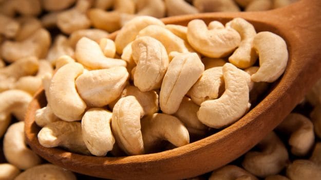 Potential and Proven Benefits of Cashew Nuts